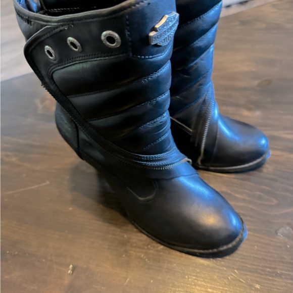 harely Davidson heeled boots size 8 1/2 worn twice like new - Picture 3 of 4